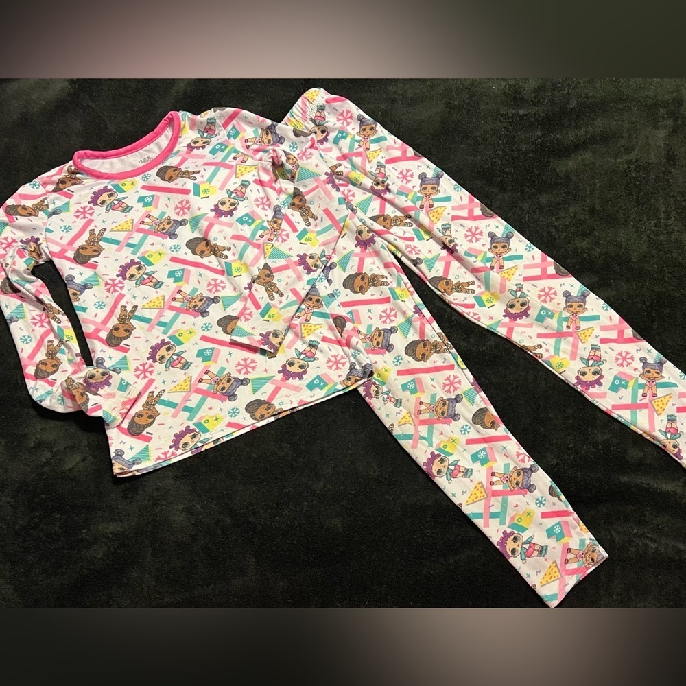 LOL pajamas Girls size Medium